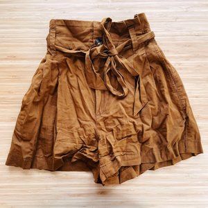Madewell Paperbag Waist Shorts in Dried Cedar